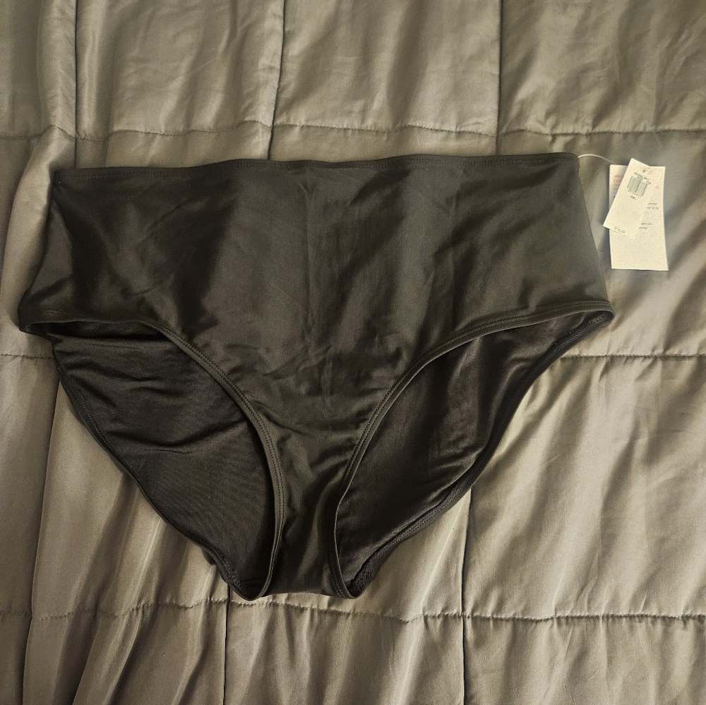 NWT Old Navy Black Swim Bikini Bottoms